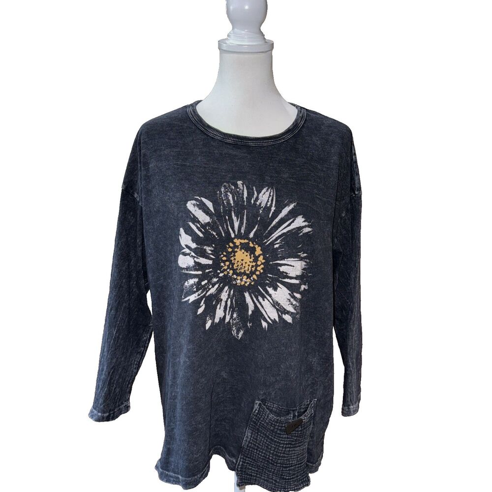 Jess & Jane Washed Black Daisy Tunic Top Medium Lagenlook Boho Pocket Cotton USA - Picture 2 of 11